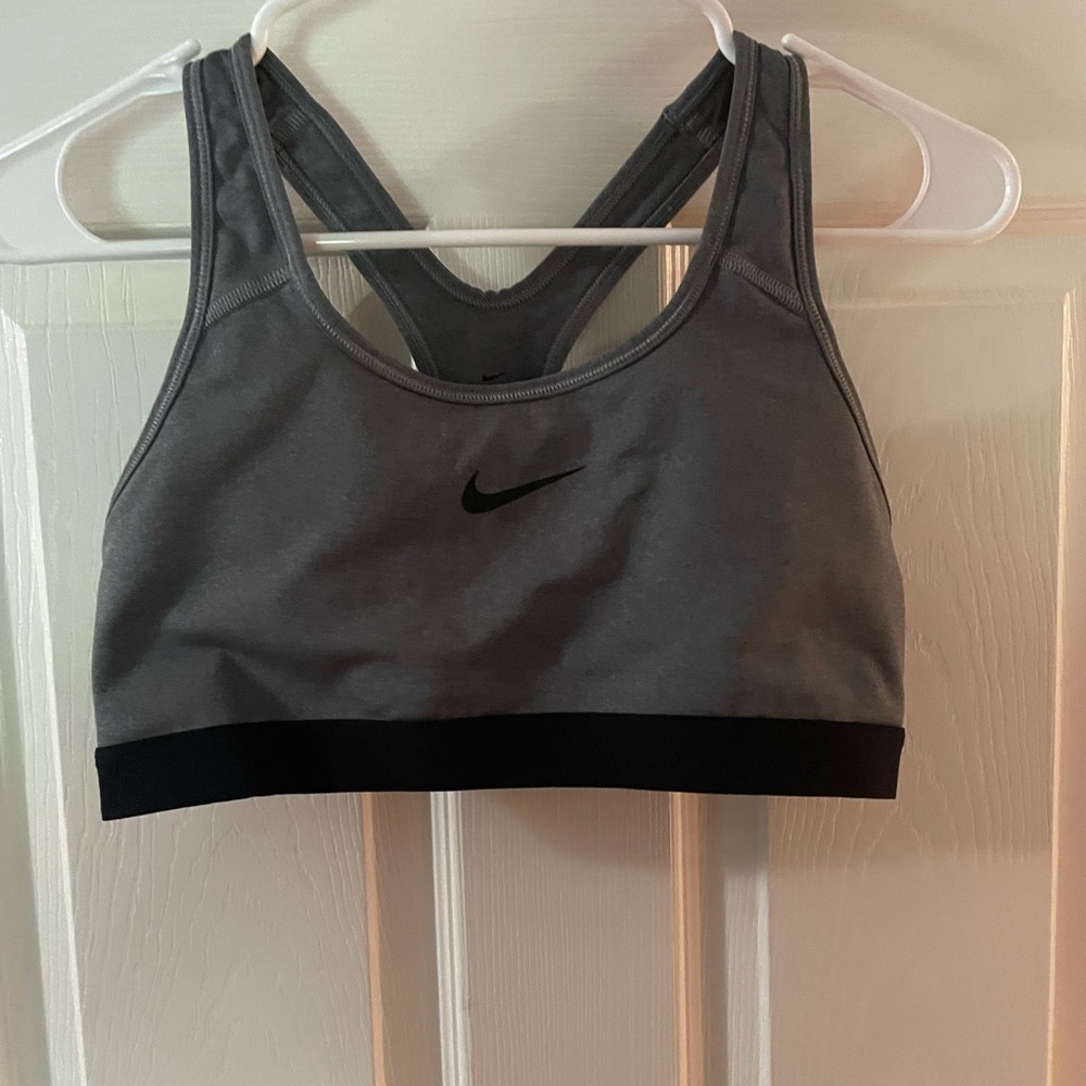 Nike parts bra